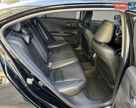 Хонда Аккорд, объемом двигателя 3.5 л и пробегом 190 тыс. км за 16500 $, фото 17 на Automoto.ua