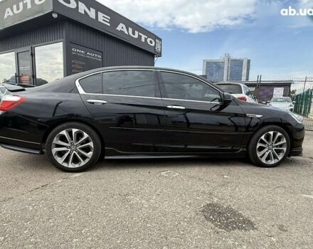 Хонда Аккорд, объемом двигателя 3.5 л и пробегом 308 тыс. км за 15990 $, фото 7 на Automoto.ua