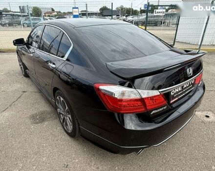 Хонда Аккорд, объемом двигателя 3.5 л и пробегом 308 тыс. км за 13790 $, фото 4 на Automoto.ua