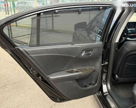 Хонда Аккорд, объемом двигателя 3.5 л и пробегом 308 тыс. км за 13790 $, фото 13 на Automoto.ua