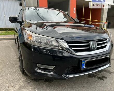 Хонда Аккорд, объемом двигателя 3.5 л и пробегом 190 тыс. км за 16500 $, фото 8 на Automoto.ua