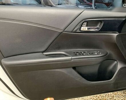 Хонда Аккорд, объемом двигателя 2.4 л и пробегом 217 тыс. км за 11500 $, фото 6 на Automoto.ua