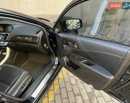 Хонда Аккорд, объемом двигателя 3.5 л и пробегом 190 тыс. км за 16500 $, фото 15 на Automoto.ua