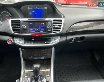 Хонда Аккорд, объемом двигателя 3.5 л и пробегом 190 тыс. км за 16500 $, фото 2 на Automoto.ua