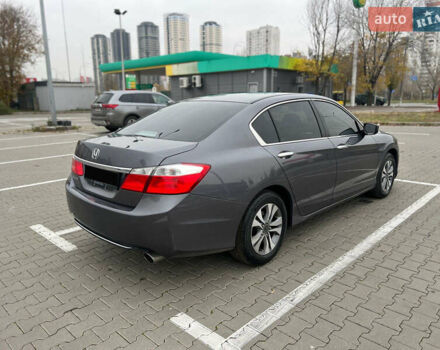 Хонда Аккорд, объемом двигателя 2.4 л и пробегом 171 тыс. км за 10700 $, фото 6 на Automoto.ua