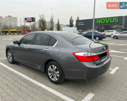 Хонда Аккорд, объемом двигателя 2.4 л и пробегом 171 тыс. км за 10700 $, фото 5 на Automoto.ua