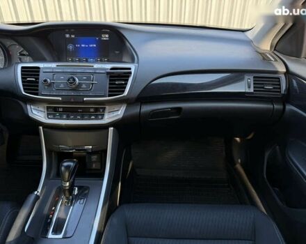 Хонда Аккорд, объемом двигателя 0 л и пробегом 200 тыс. км за 12350 $, фото 21 на Automoto.ua
