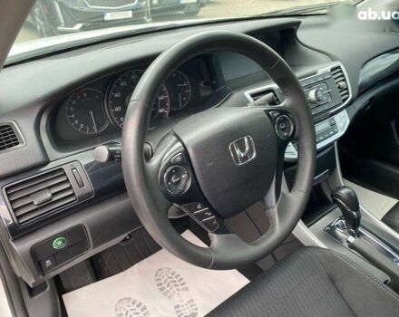 Хонда Аккорд, объемом двигателя 2.4 л и пробегом 180 тыс. км за 12300 $, фото 13 на Automoto.ua