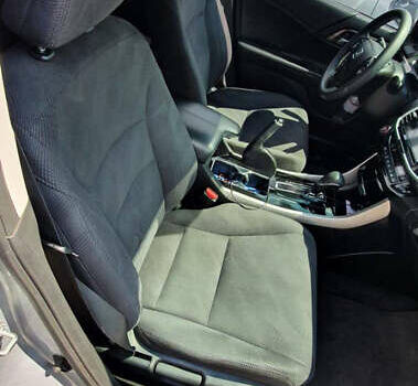 Хонда Аккорд, об'ємом двигуна 2.4 л та пробігом 175 тис. км за 12200 $, фото 9 на Automoto.ua