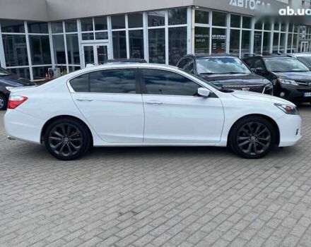 Хонда Аккорд, объемом двигателя 2.4 л и пробегом 180 тыс. км за 12300 $, фото 4 на Automoto.ua