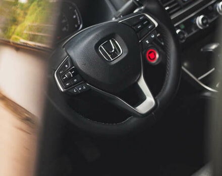 Хонда Аккорд, объемом двигателя 1.5 л и пробегом 56 тыс. км за 23500 $, фото 19 на Automoto.ua