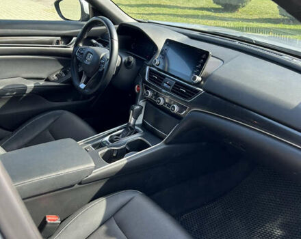 Хонда Аккорд, объемом двигателя 1.5 л и пробегом 54 тыс. км за 15900 $, фото 8 на Automoto.ua