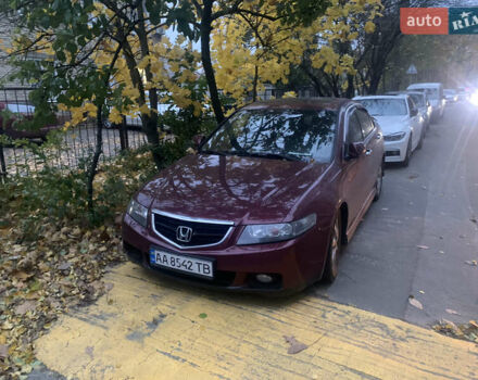 Хонда Аккорд 2004 в Буче на Automoto.ua Хонда Аккорд, объемом двигателя 2.4 л и пробегом 260 тыс. км за 5500 $, фото 1 на Automoto.ua