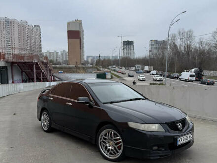 Хонда Аккорд, объемом двигателя 2.4 л и пробегом 378 тыс. км за 5100 $, фото 1 на Automoto.ua