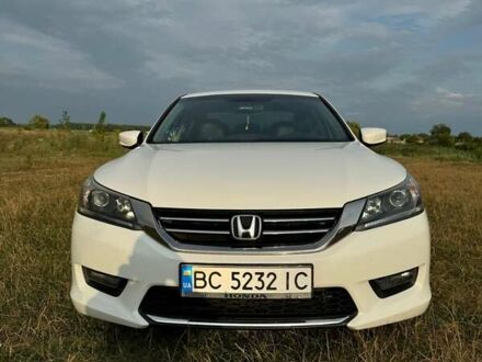 Хонда Аккорд 2015 у Бродах на Automoto.ua Хонда Аккорд, об'ємом двигуна 2.36 л та пробігом 128 тис. км за 11800 $, фото 1 на Automoto.ua