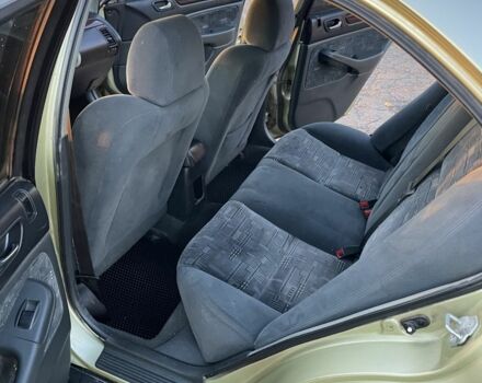 Жовтий Хонда Аккорд, об'ємом двигуна 1.9 л та пробігом 300 тис. км за 1300 $, фото 6 на Automoto.ua