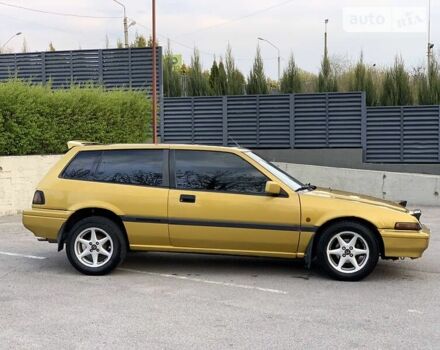 Желтый Хонда Аккорд, объемом двигателя 0 л и пробегом 300 тыс. км за 1000 $, фото 3 на Automoto.ua