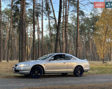 Серый Хонда Аккорд, объемом двигателя 3 л и пробегом 155 тыс. км за 4800 $, фото 3 на Automoto.ua