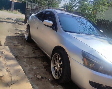 Серый Хонда Аккорд, объемом двигателя 2.4 л и пробегом 200 тыс. км за 4900 $, фото 1 на Automoto.ua