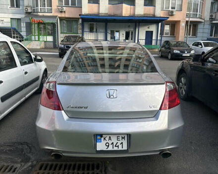 Серый Хонда Аккорд, объемом двигателя 3.47 л и пробегом 195 тыс. км за 8900 $, фото 3 на Automoto.ua