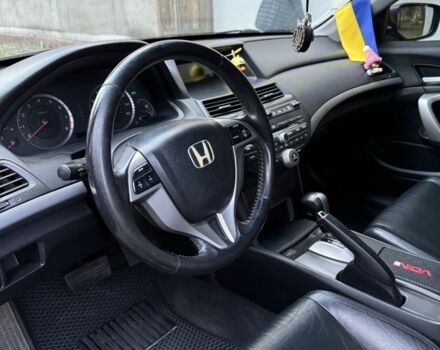 Серый Хонда Аккорд, объемом двигателя 2.4 л и пробегом 123 тыс. км за 9000 $, фото 5 на Automoto.ua