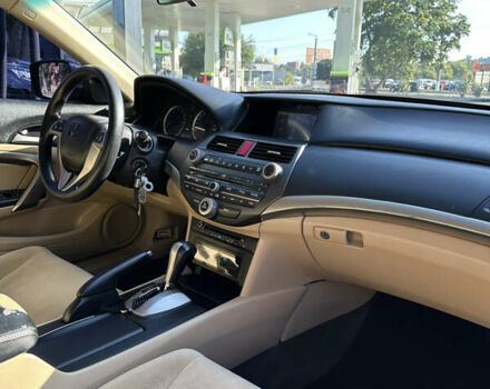 Серый Хонда Аккорд, объемом двигателя 2.35 л и пробегом 210 тыс. км за 7999 $, фото 5 на Automoto.ua