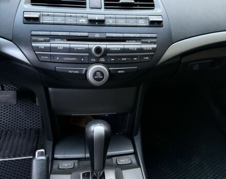 Серый Хонда Аккорд, объемом двигателя 2.4 л и пробегом 123 тыс. км за 9000 $, фото 4 на Automoto.ua