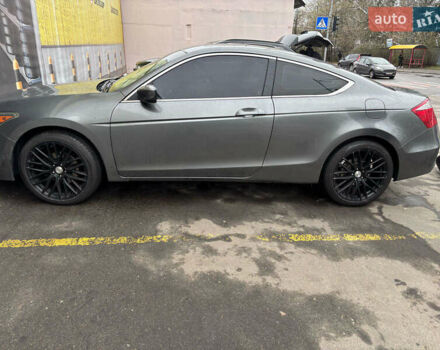 Серый Хонда Аккорд, объемом двигателя 2.35 л и пробегом 180 тыс. км за 8800 $, фото 14 на Automoto.ua