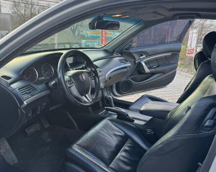 Сірий Хонда Аккорд, об'ємом двигуна 2.35 л та пробігом 205 тис. км за 8500 $, фото 16 на Automoto.ua