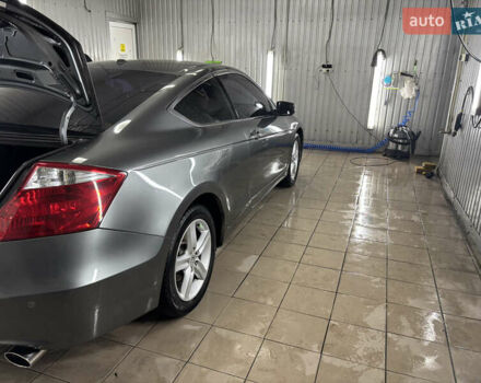 Серый Хонда Аккорд, объемом двигателя 2.35 л и пробегом 180 тыс. км за 8200 $, фото 9 на Automoto.ua