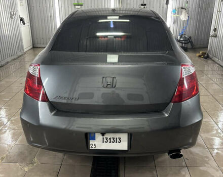 Серый Хонда Аккорд, объемом двигателя 2.35 л и пробегом 180 тыс. км за 8200 $, фото 3 на Automoto.ua
