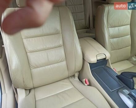 Серый Хонда Аккорд, объемом двигателя 3.47 л и пробегом 290 тыс. км за 8500 $, фото 10 на Automoto.ua