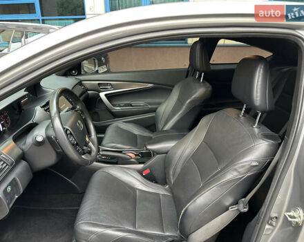 Серый Хонда Аккорд, объемом двигателя 2.36 л и пробегом 119 тыс. км за 12000 $, фото 10 на Automoto.ua