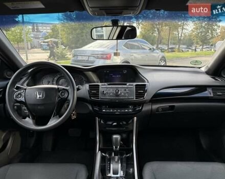 Сірий Хонда Аккорд, об'ємом двигуна 2.4 л та пробігом 156 тис. км за 14500 $, фото 8 на Automoto.ua