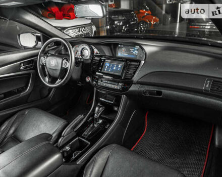 Серый Хонда Аккорд, объемом двигателя 2.36 л и пробегом 120 тыс. км за 15499 $, фото 33 на Automoto.ua