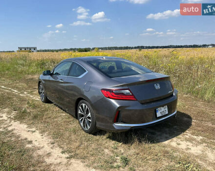 Сірий Хонда Аккорд, об'ємом двигуна 2.36 л та пробігом 187 тис. км за 13500 $, фото 13 на Automoto.ua