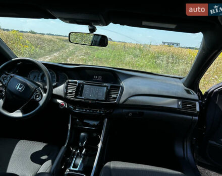 Сірий Хонда Аккорд, об'ємом двигуна 2.36 л та пробігом 187 тис. км за 13500 $, фото 22 на Automoto.ua
