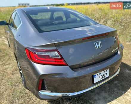Сірий Хонда Аккорд, об'ємом двигуна 2.36 л та пробігом 187 тис. км за 13500 $, фото 20 на Automoto.ua