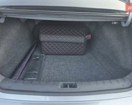 Серый Хонда Аккорд, объемом двигателя 2.4 л и пробегом 160 тыс. км за 13500 $, фото 7 на Automoto.ua