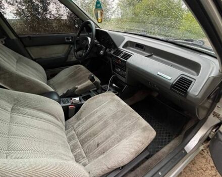 Серый Хонда Аккорд, объемом двигателя 2 л и пробегом 280 тыс. км за 1000 $, фото 6 на Automoto.ua