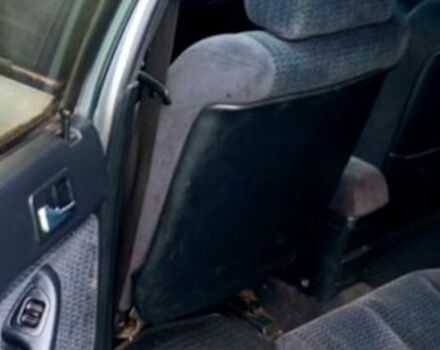 Серый Хонда Аккорд, объемом двигателя 1.8 л и пробегом 375 тыс. км за 2499 $, фото 12 на Automoto.ua