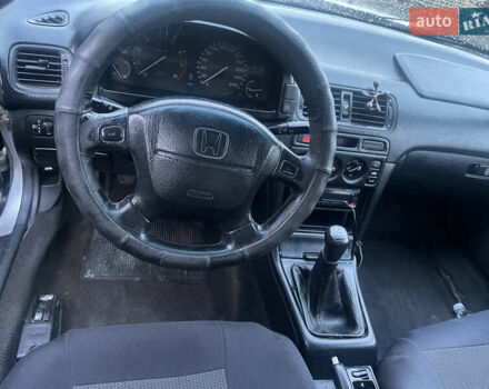 Сірий Хонда Аккорд, об'ємом двигуна 1.85 л та пробігом 486 тис. км за 2750 $, фото 12 на Automoto.ua