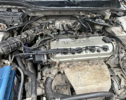 Серый Хонда Аккорд, объемом двигателя 1.9 л и пробегом 370 тыс. км за 2700 $, фото 8 на Automoto.ua