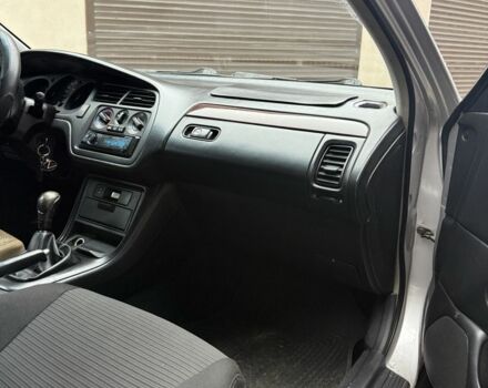 Серый Хонда Аккорд, объемом двигателя 1.9 л и пробегом 370 тыс. км за 2700 $, фото 6 на Automoto.ua