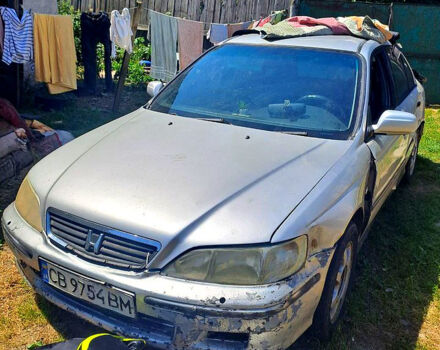 Серый Хонда Аккорд, объемом двигателя 1.6 л и пробегом 280 тыс. км за 1310 $, фото 4 на Automoto.ua