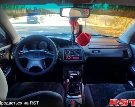 Серый Хонда Аккорд, объемом двигателя 1.9 л и пробегом 321 тыс. км за 3800 $, фото 7 на Automoto.ua