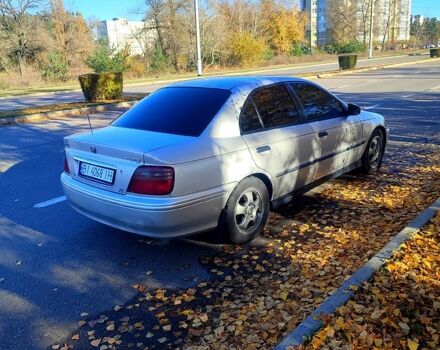 Серый Хонда Аккорд, объемом двигателя 1.9 л и пробегом 321 тыс. км за 3800 $, фото 4 на Automoto.ua