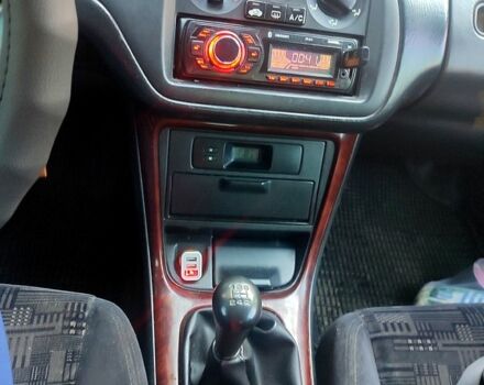 Серый Хонда Аккорд, объемом двигателя 1.9 л и пробегом 321 тыс. км за 3800 $, фото 9 на Automoto.ua