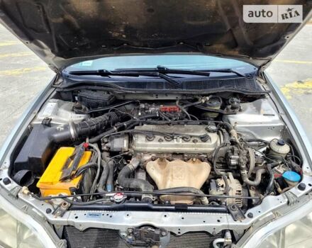 Сірий Хонда Аккорд, об'ємом двигуна 1.9 л та пробігом 400 тис. км за 3000 $, фото 11 на Automoto.ua
