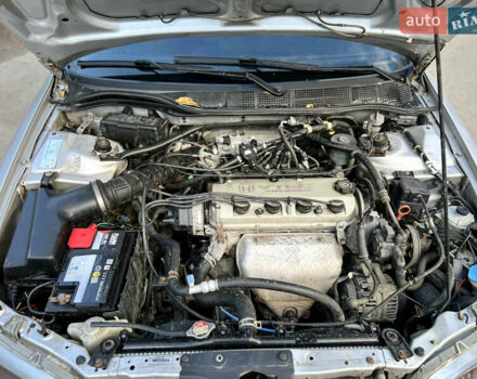 Серый Хонда Аккорд, объемом двигателя 2 л и пробегом 370 тыс. км за 3800 $, фото 21 на Automoto.ua